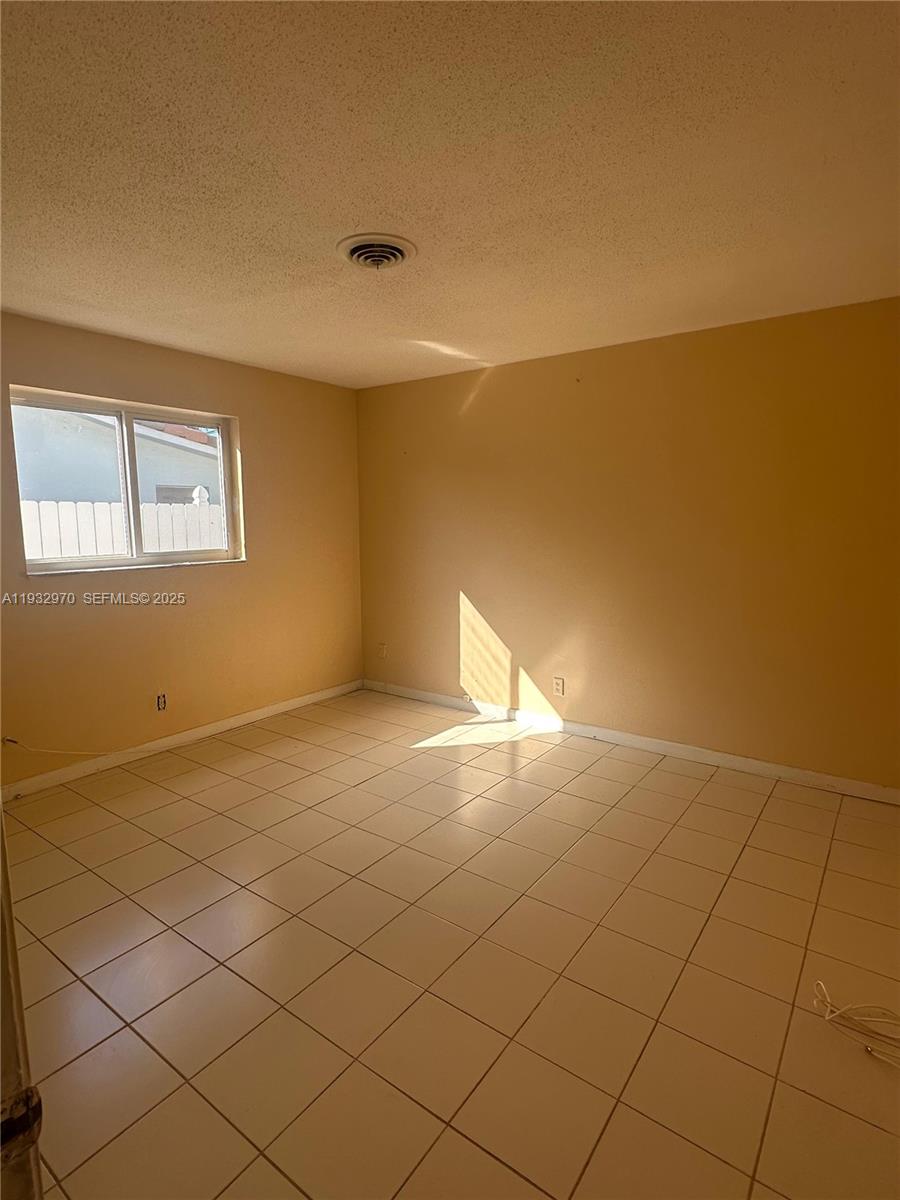 CORAL RIDGE ISLES - Residential Income