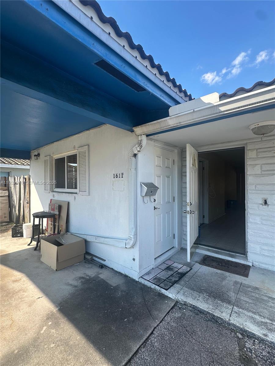 CORAL RIDGE ISLES - Residential Income