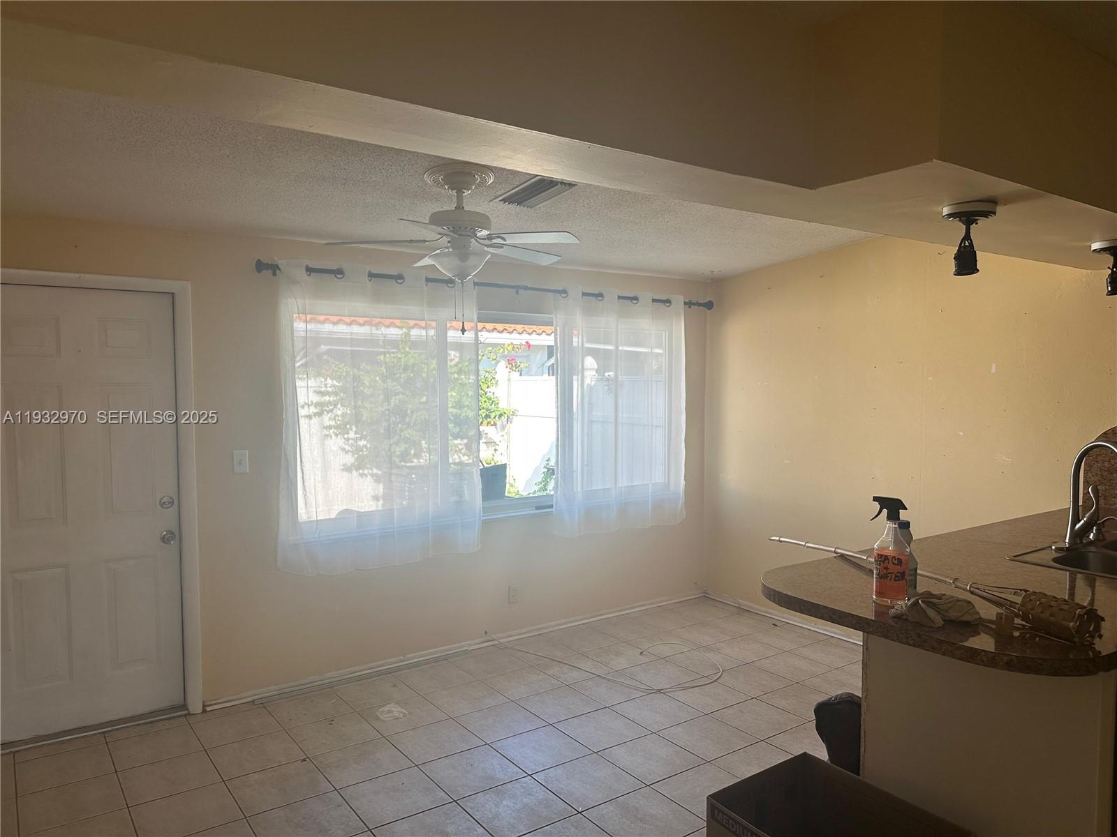 CORAL RIDGE ISLES - Residential Income