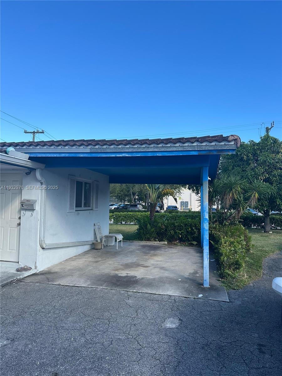 CORAL RIDGE ISLES - Residential Income