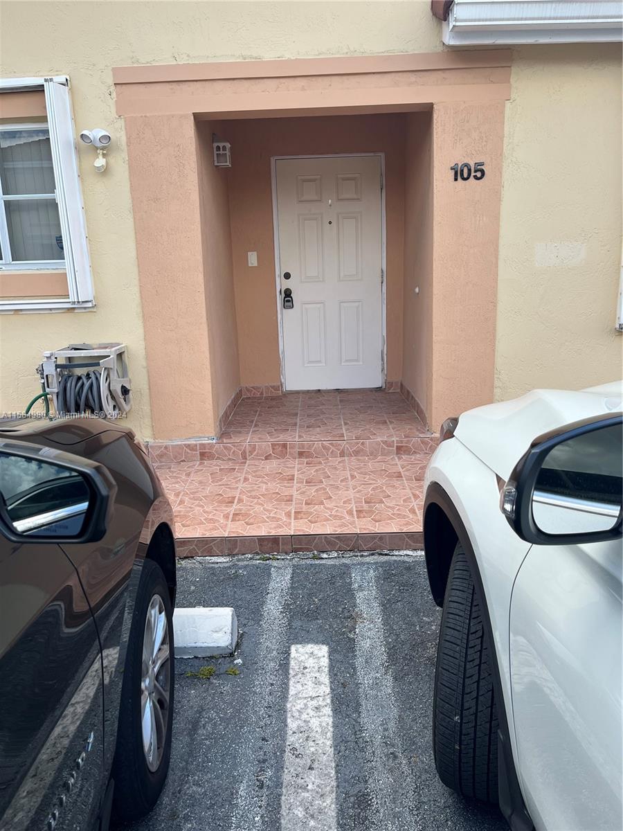 Property for Sale at 330 Nw 114th Ave 7-105, Sweetwater, Miami-Dade County, Florida - Bedrooms: 3 
Bathrooms: 2  - $423,000