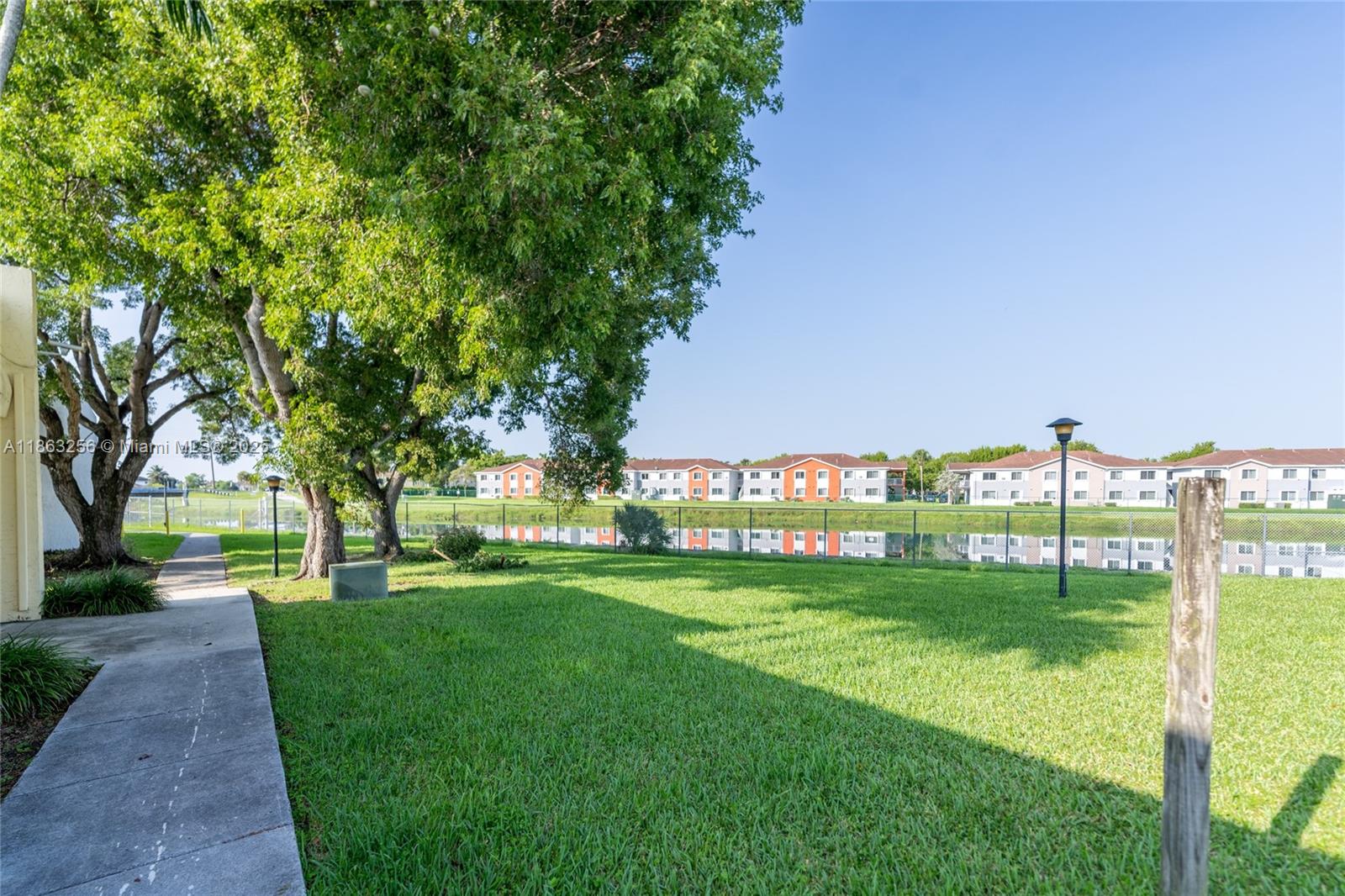 CUTLER CREEK VILLAGE COND - Residential