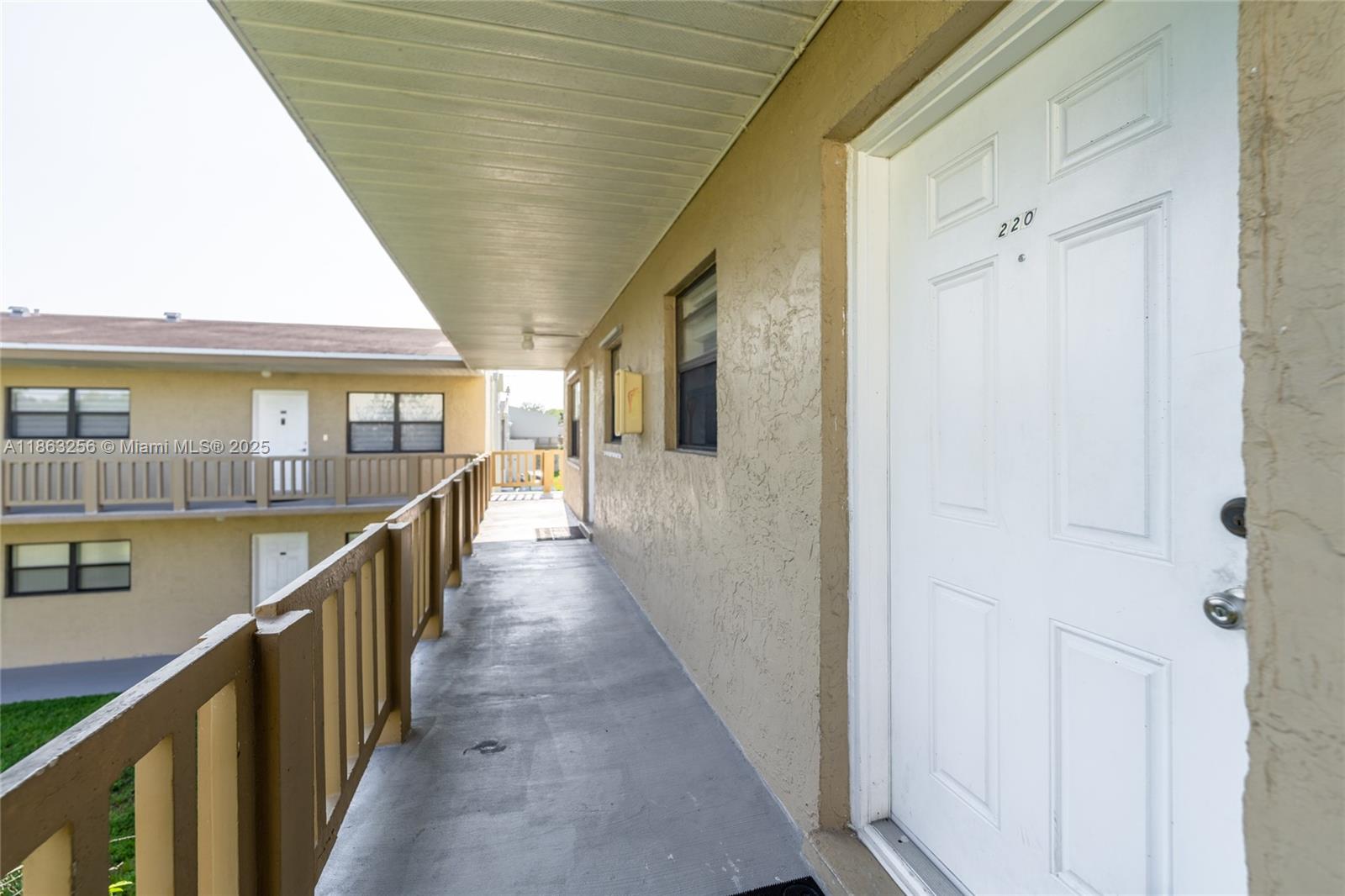 CUTLER CREEK VILLAGE COND - Residential