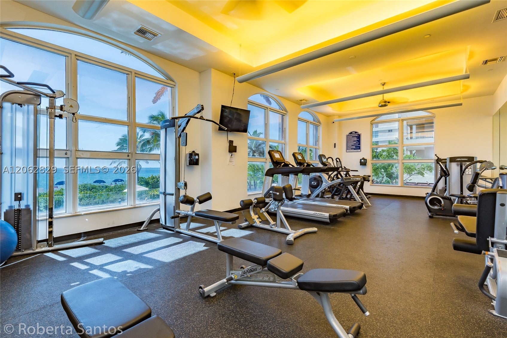 2080 S Ocean Dr 804