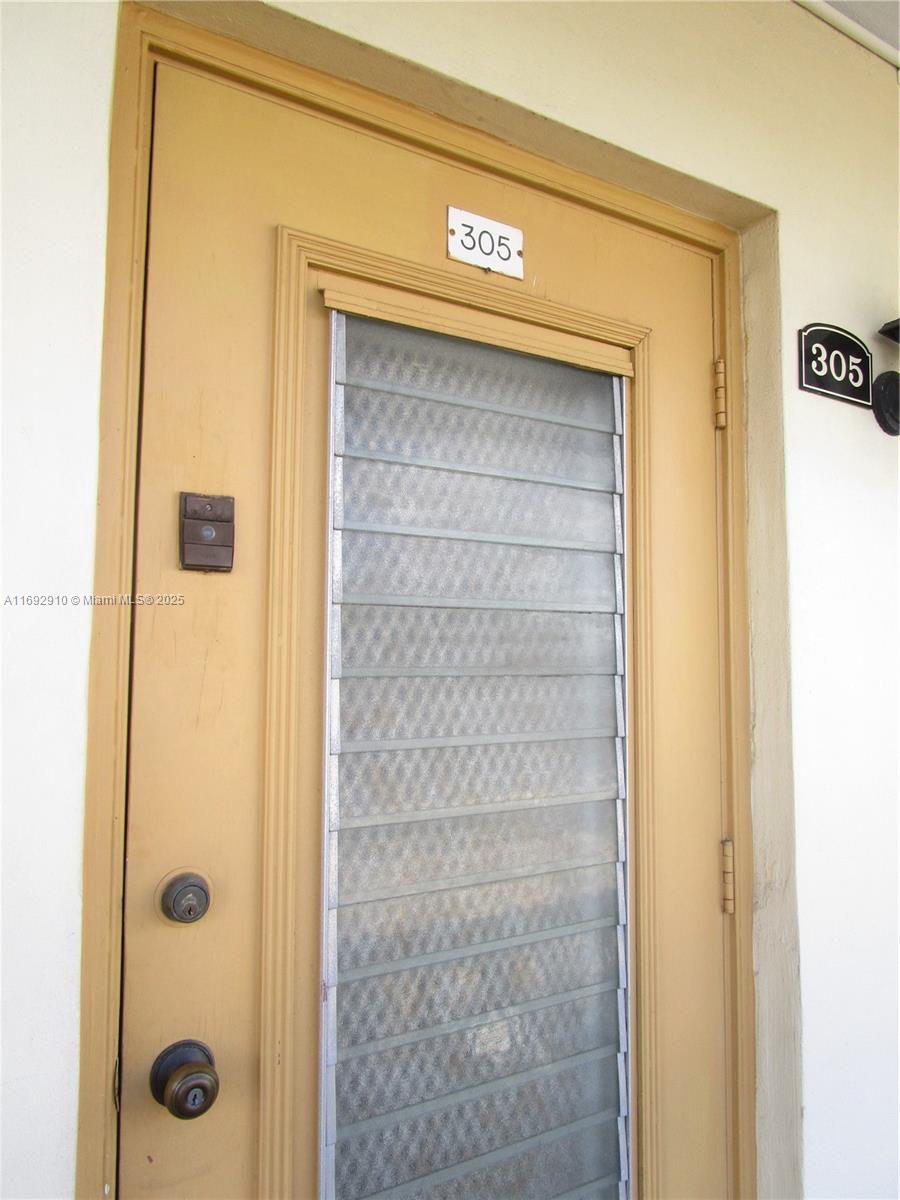 HAWAIIAN GARDENS - Residential