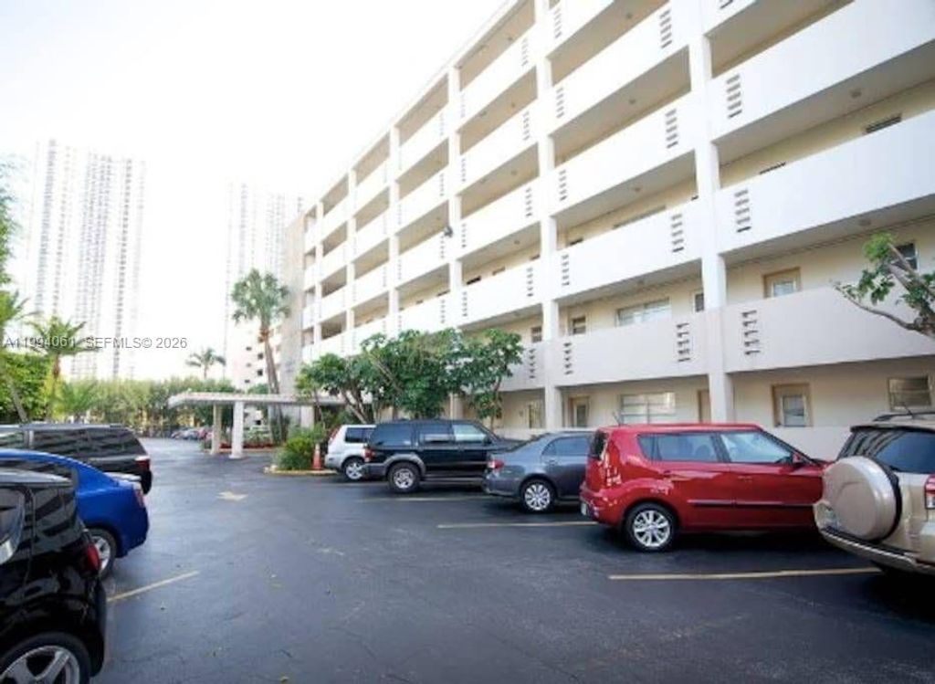 Photo of 220 Kings Point Dr #509, Sunny Isles Beach, FL 33160 (MLS # A11994061)