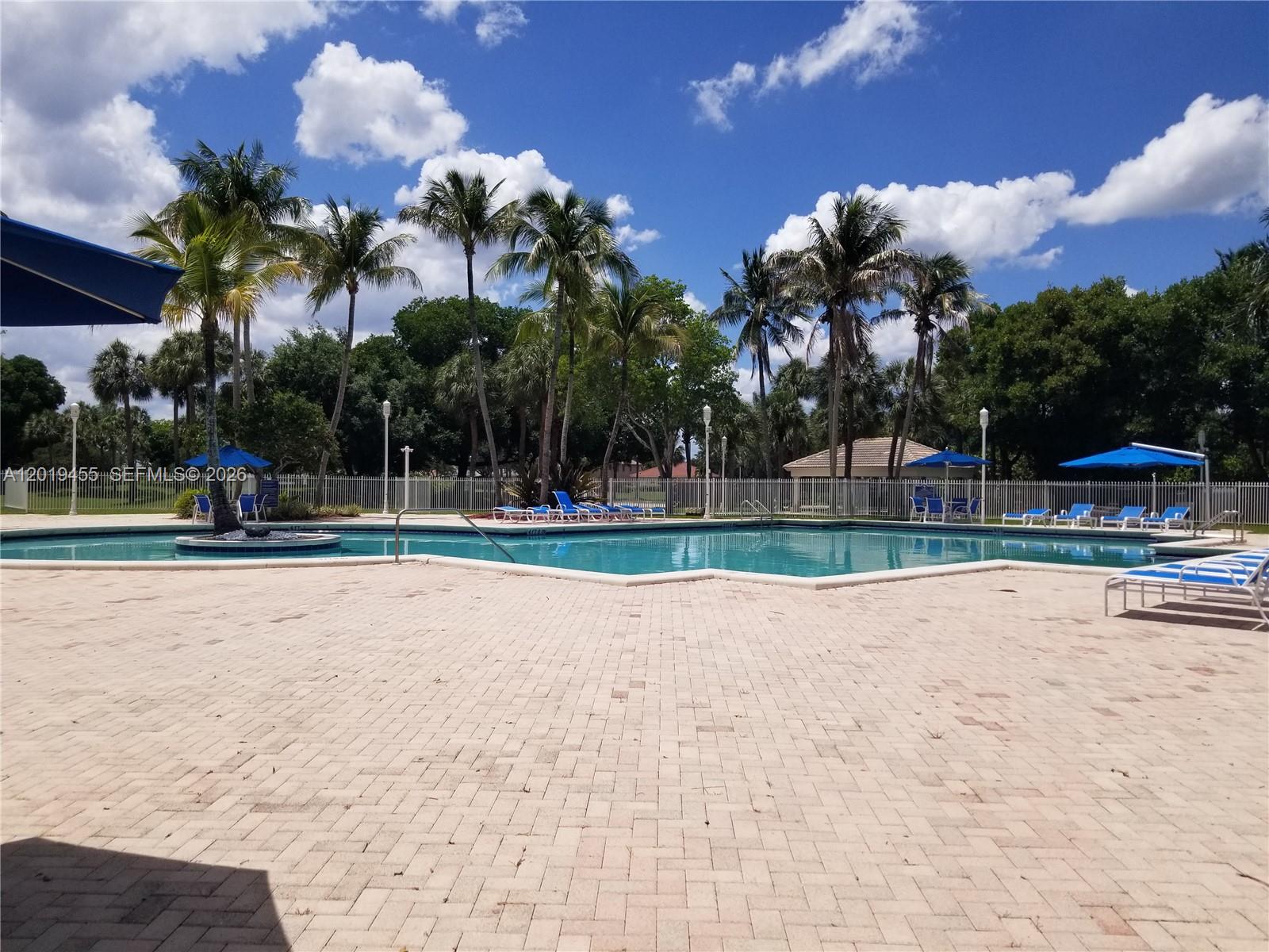 LAKES OF WESTERN PINES RE - Residential