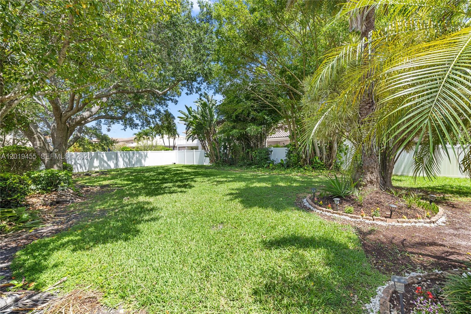 17047 NW 16th St