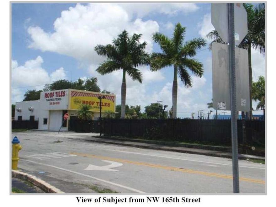 Commercial mixed retail/office use,The subject contains 1,366 square feet of gross building area. The building is located on a  52,916 square foot lot.The building is approximately 50% office space and 50% warehouse.There are 2 dropdown overhead  doors at  street level located at the rear of the building.It is located on the east side of NW 27th Avenue, less than a ¼ mile  south of the Palmetto Expressway(826).