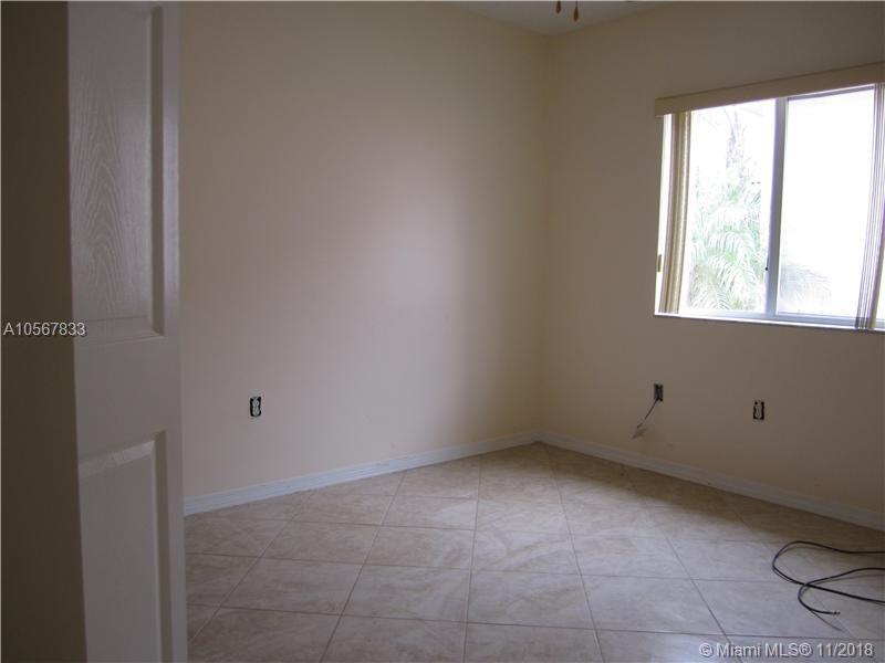 KEYS-GATE NO 1 - Residential Lease