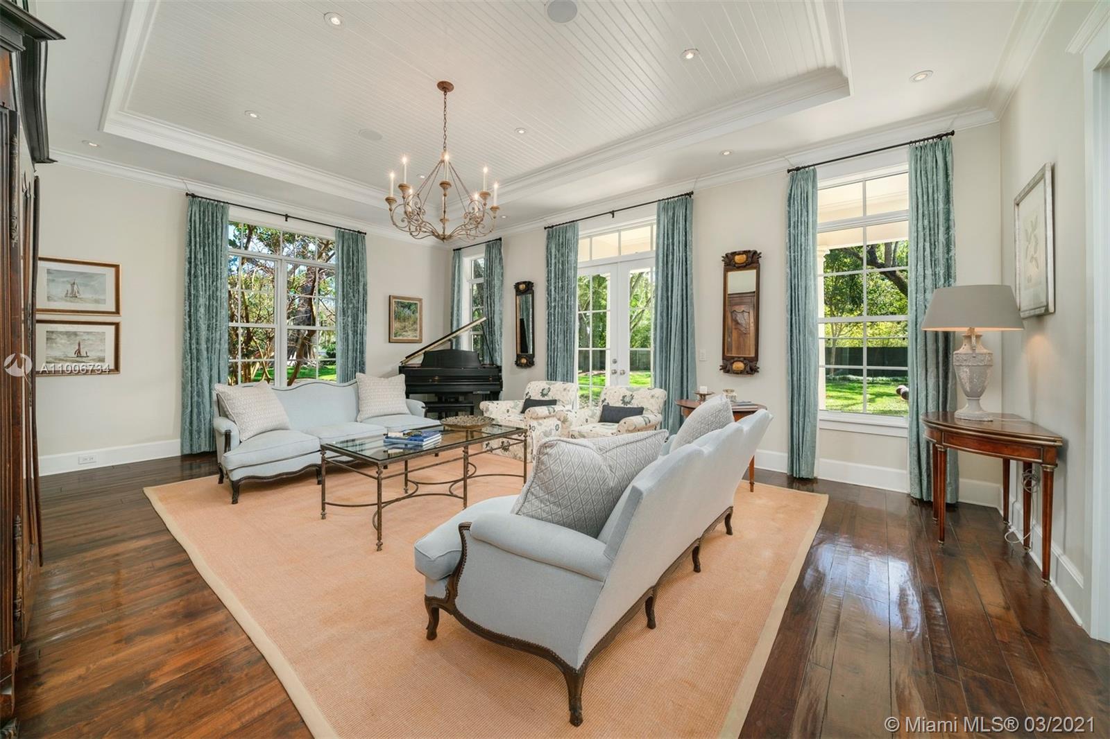 J H ESTS - Residential