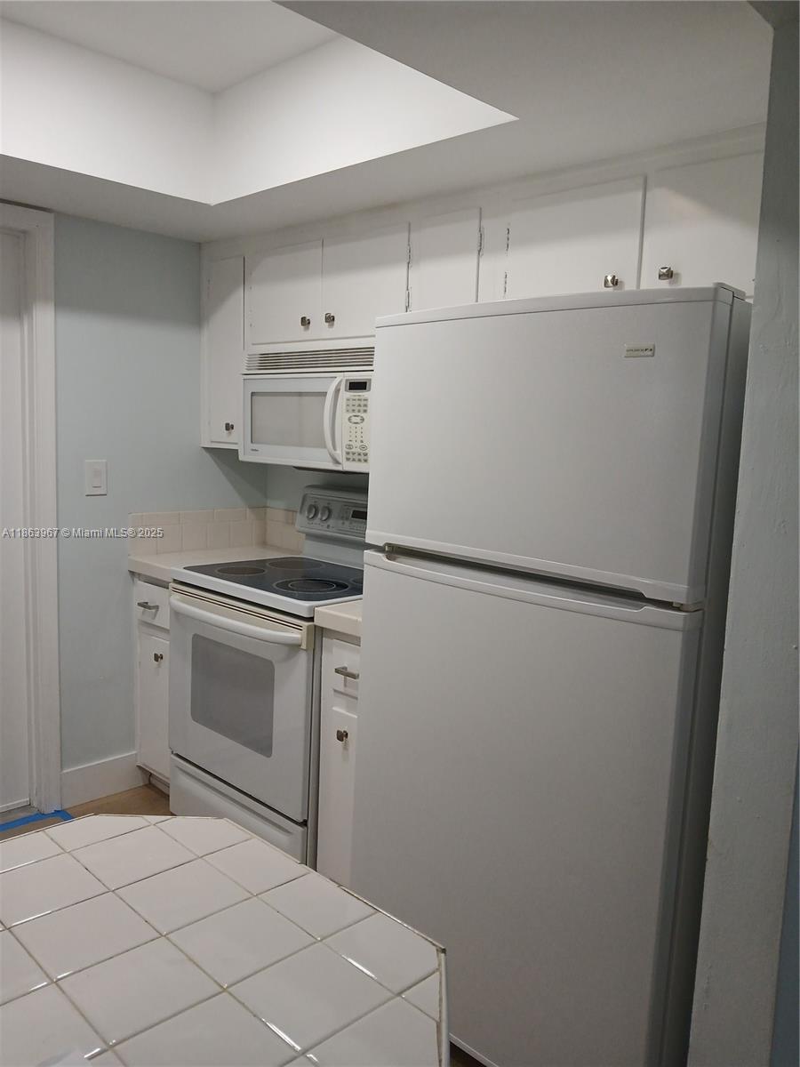 MAINLANDS OF TAMARAC LAKE - Residential