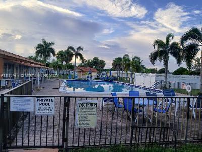 MAINLANDS OF TAMARAC LAKE - Residential