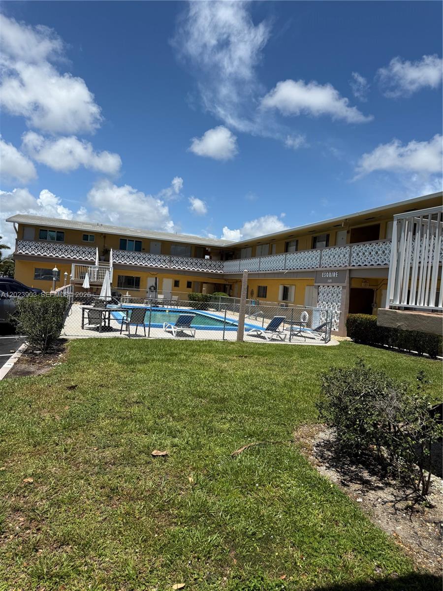 ESQUIRE APTS CO-OP - Residential Lease