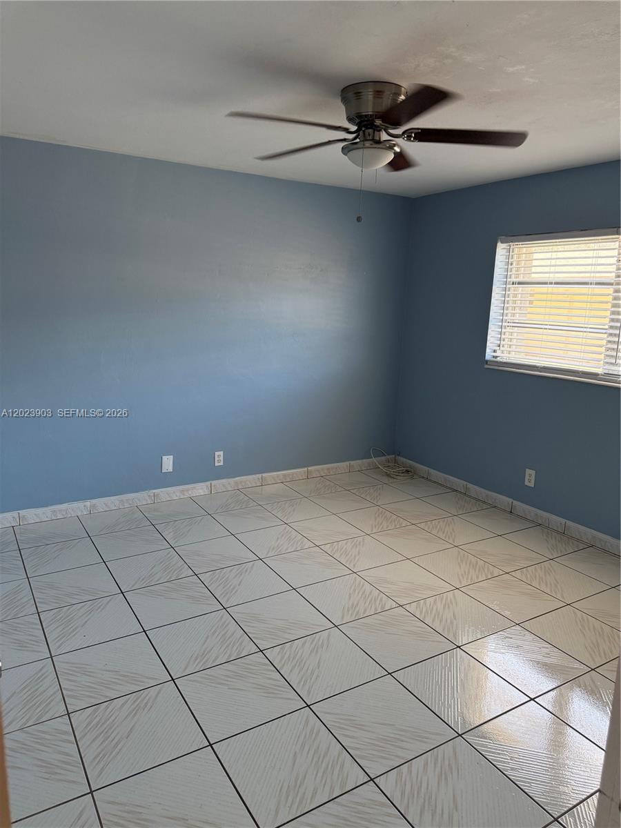 ESQUIRE APTS CO-OP - Residential Lease