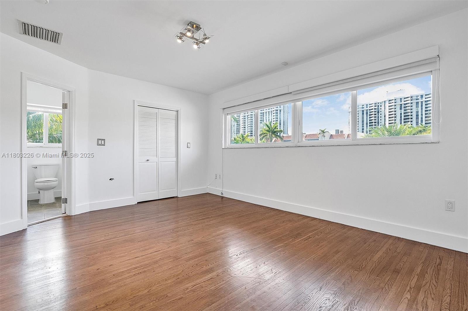 RIVER BAY PARK ADDN - Residential Lease