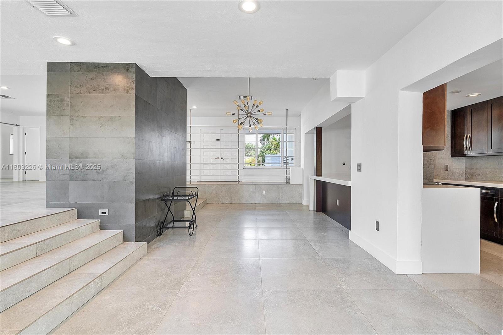 RIVER BAY PARK ADDN - Residential Lease