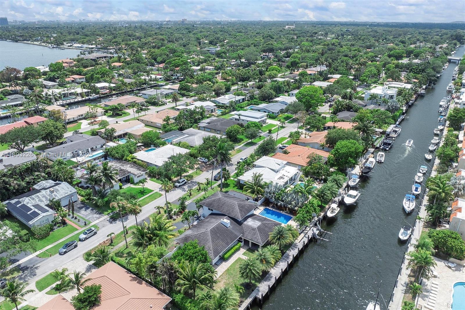 RIVER BAY PARK ADDN - Residential Lease