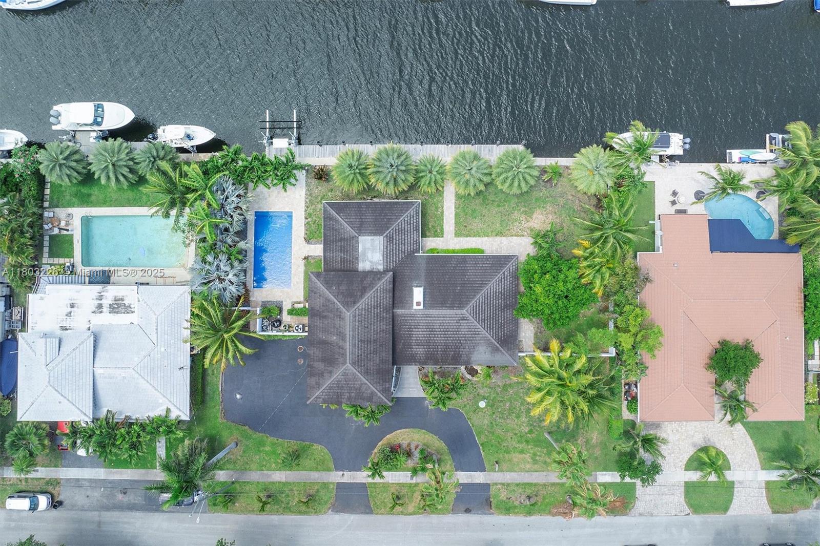 RIVER BAY PARK ADDN - Residential Lease