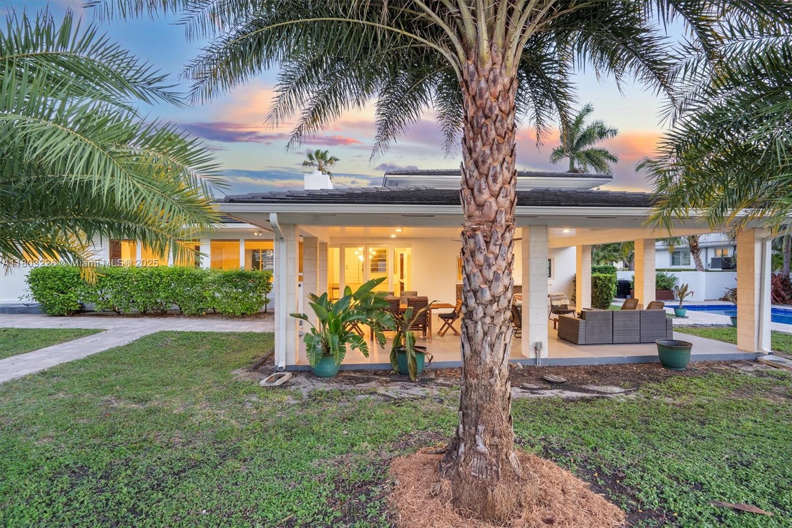 RIVER BAY PARK ADDN - Residential Lease