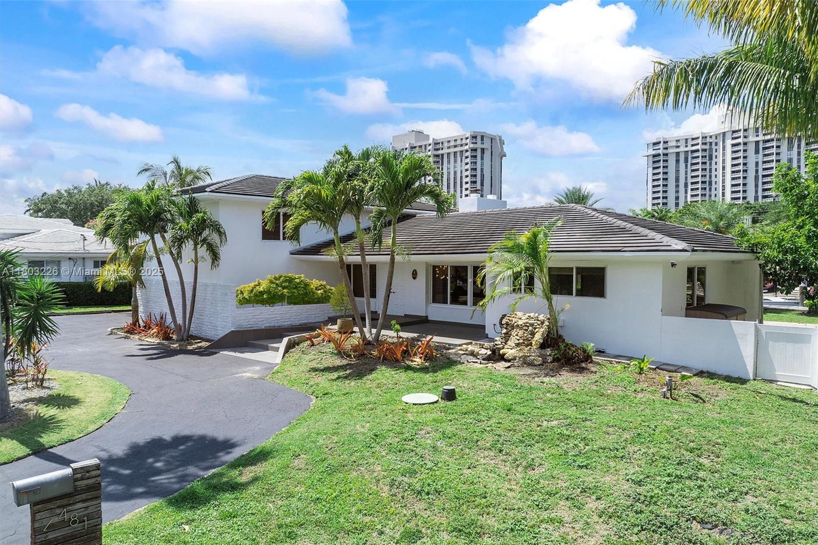 RIVER BAY PARK ADDN - Residential Lease