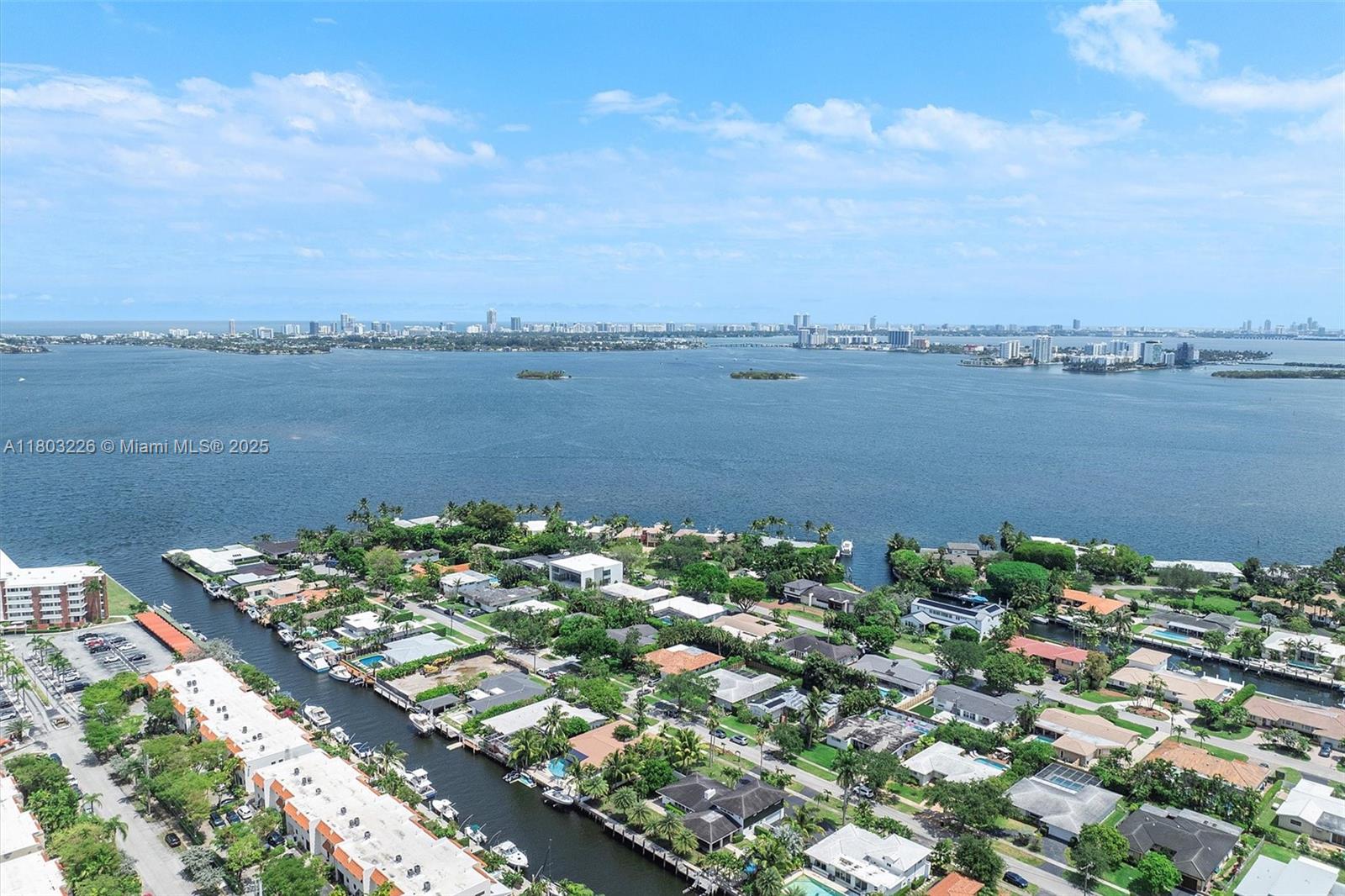RIVER BAY PARK ADDN - Residential Lease