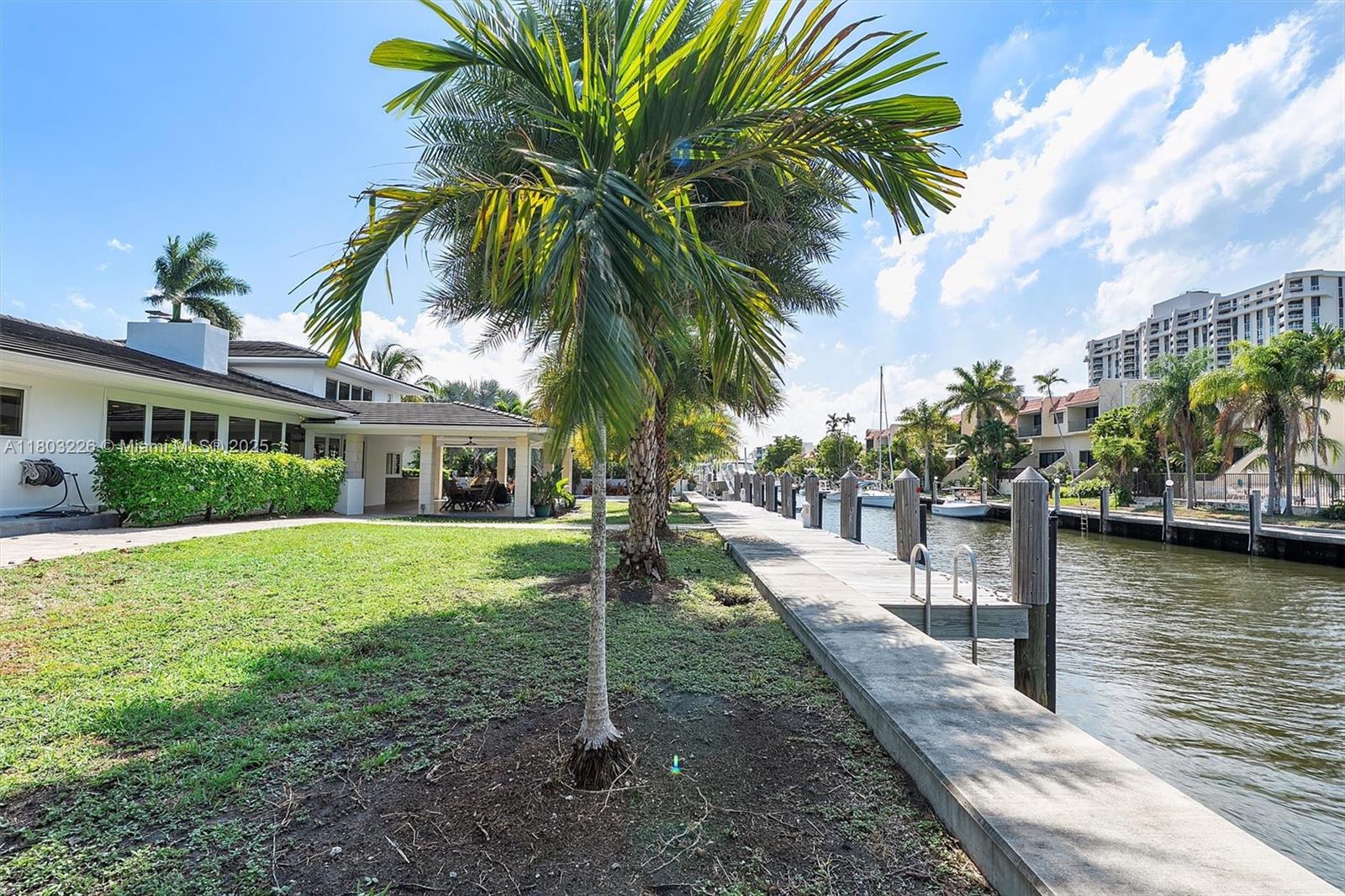 RIVER BAY PARK ADDN - Residential Lease