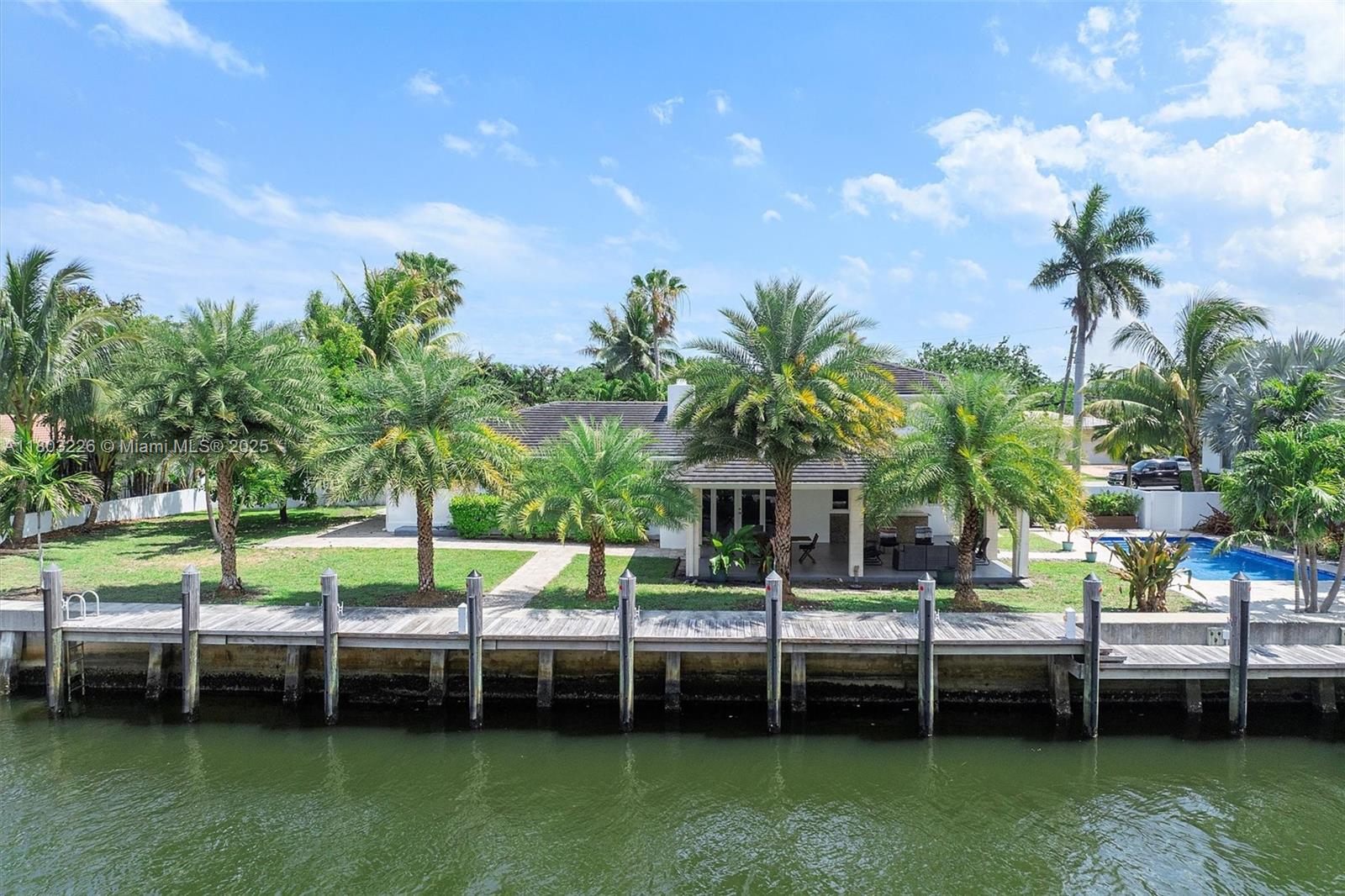 RIVER BAY PARK ADDN - Residential Lease