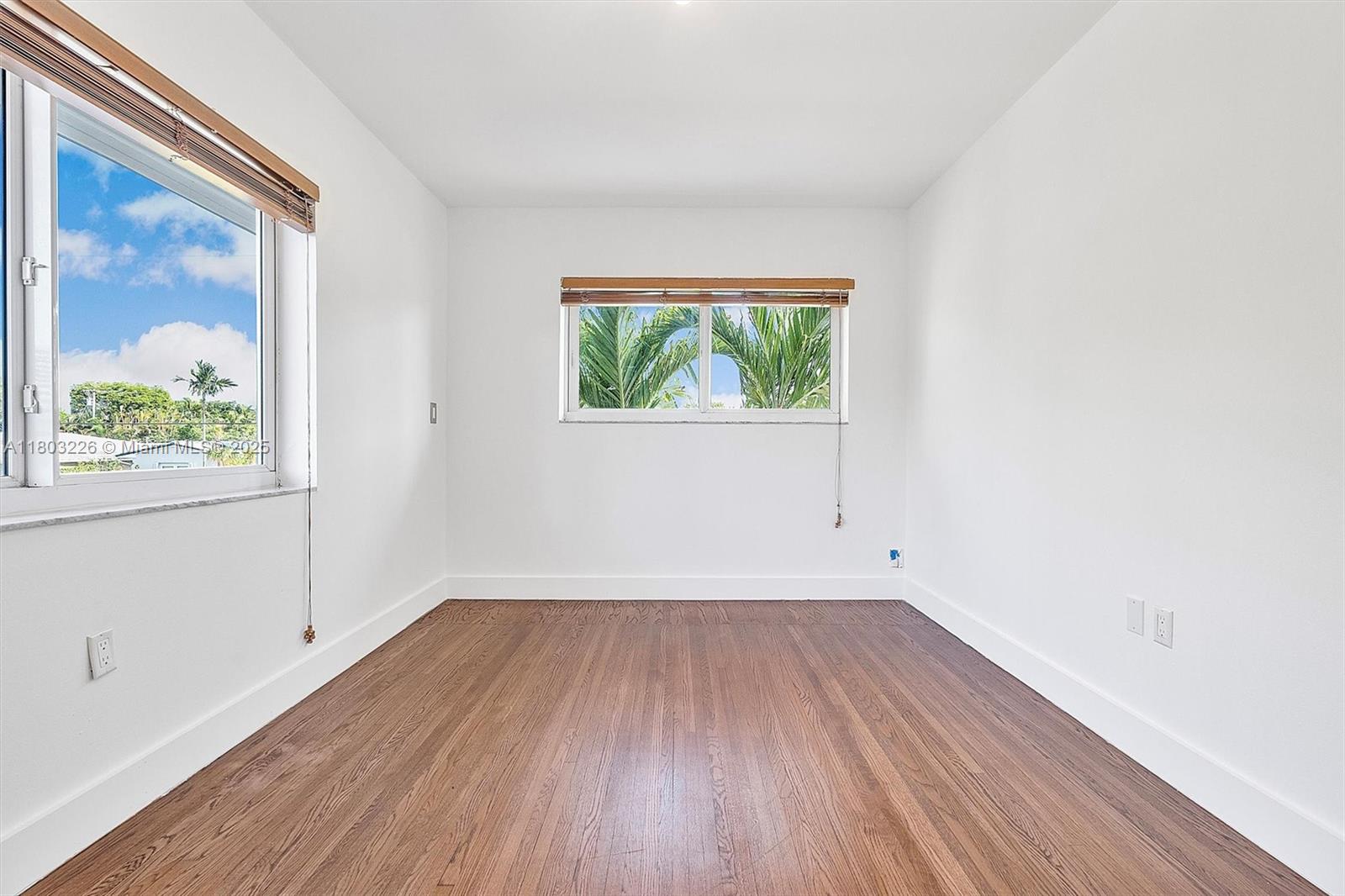 RIVER BAY PARK ADDN - Residential Lease