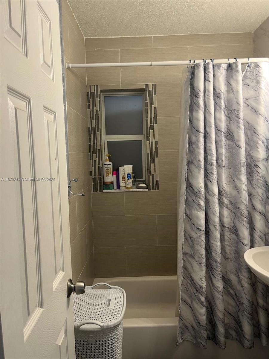 GOLF ESTATES - Residential