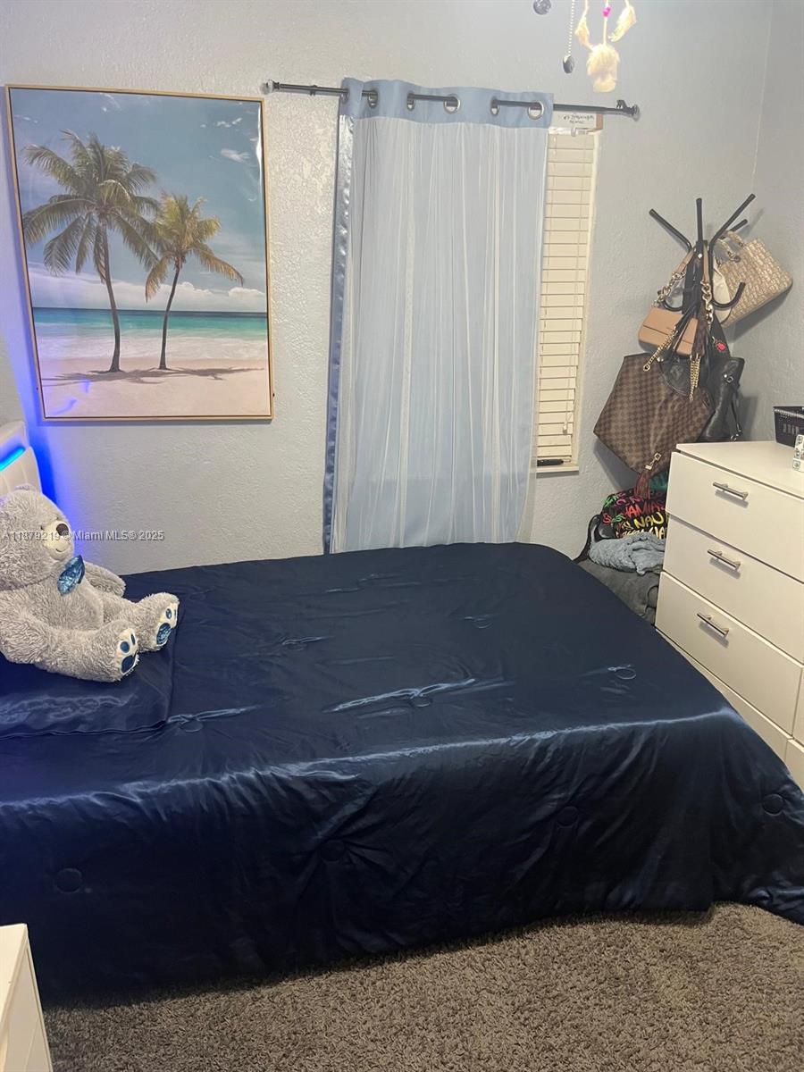 GOLF ESTATES - Residential