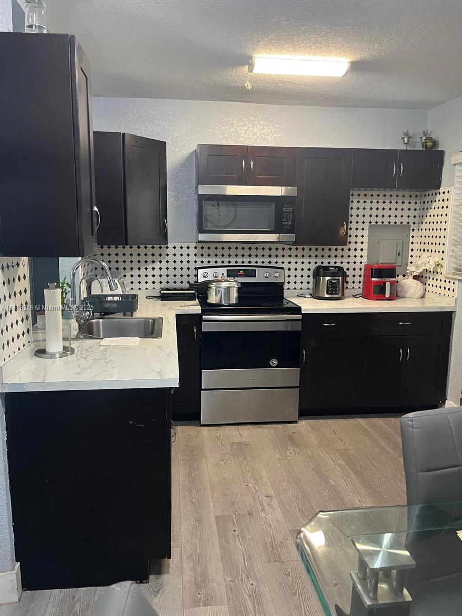 GOLF ESTATES - Residential