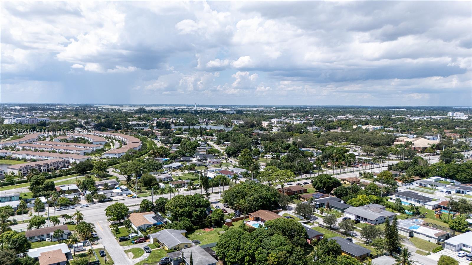 GOLF ESTATES - Residential