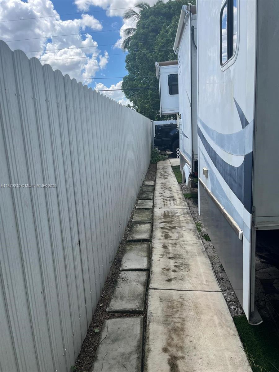 GOLF ESTATES - Residential