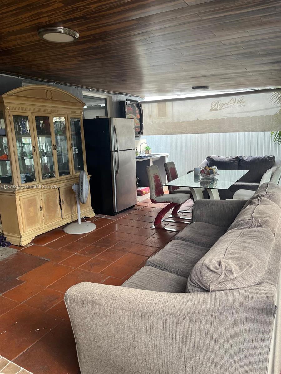 GOLF ESTATES - Residential