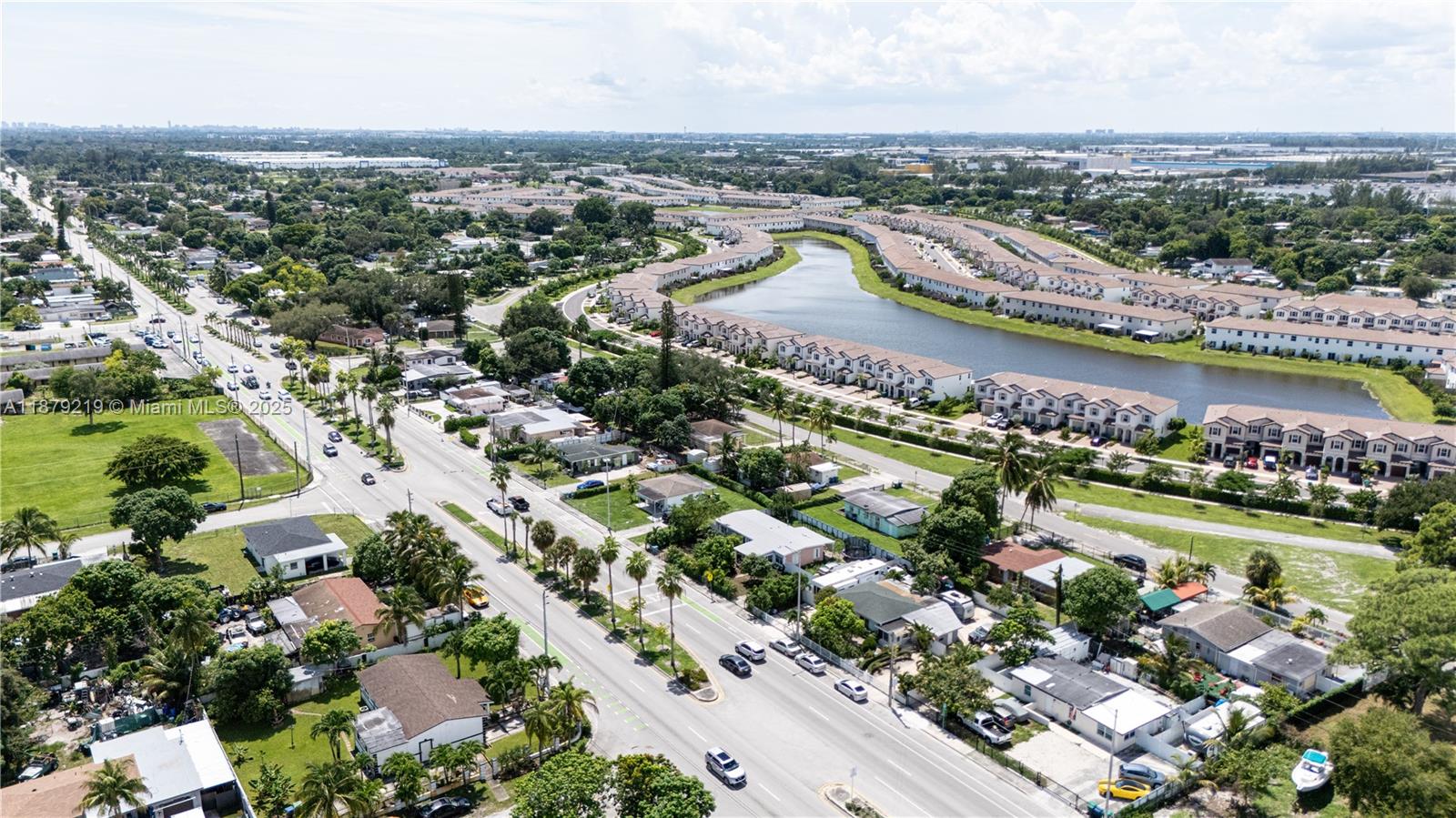 GOLF ESTATES - Residential