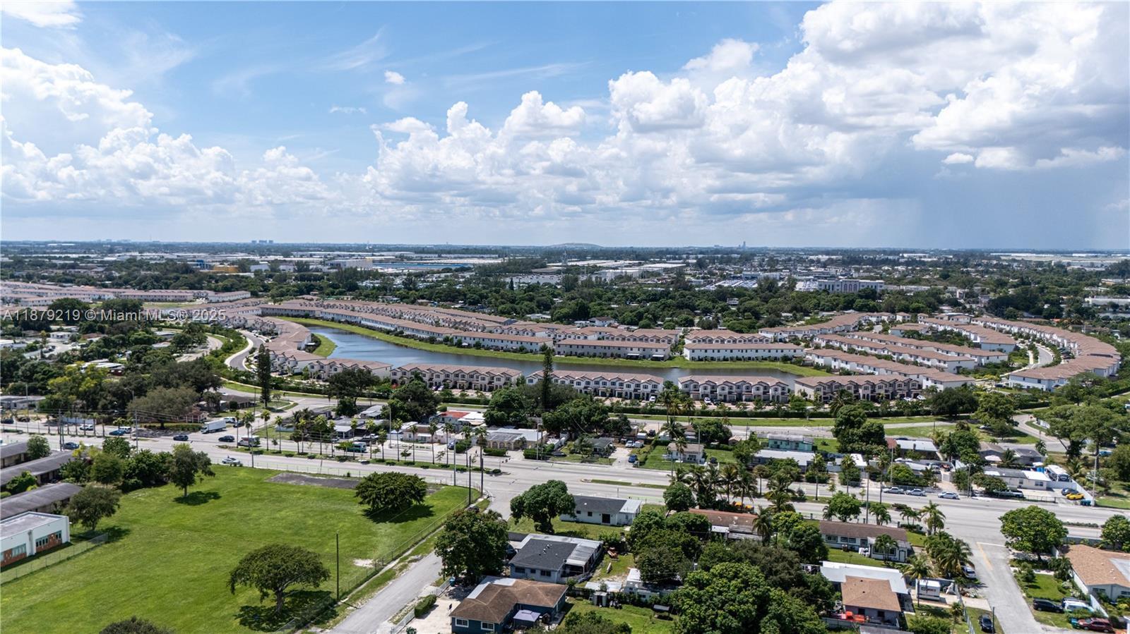 GOLF ESTATES - Residential