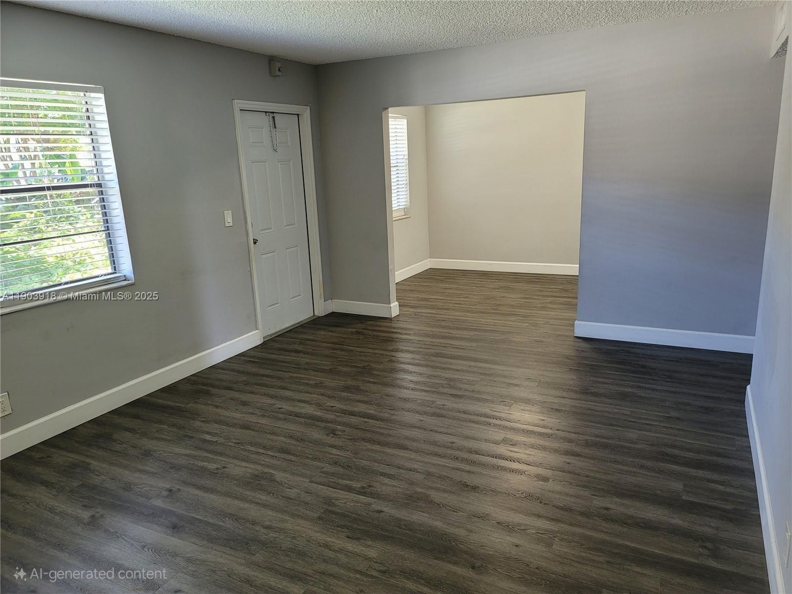 PALM VILLAGE CLUB CONDO - Residential Lease