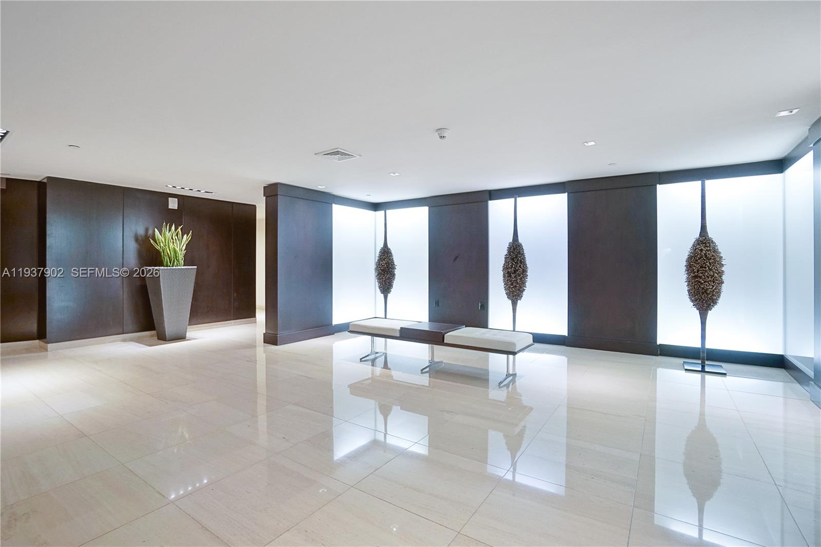 900 BISCAYNE BAY CONDO - Residential