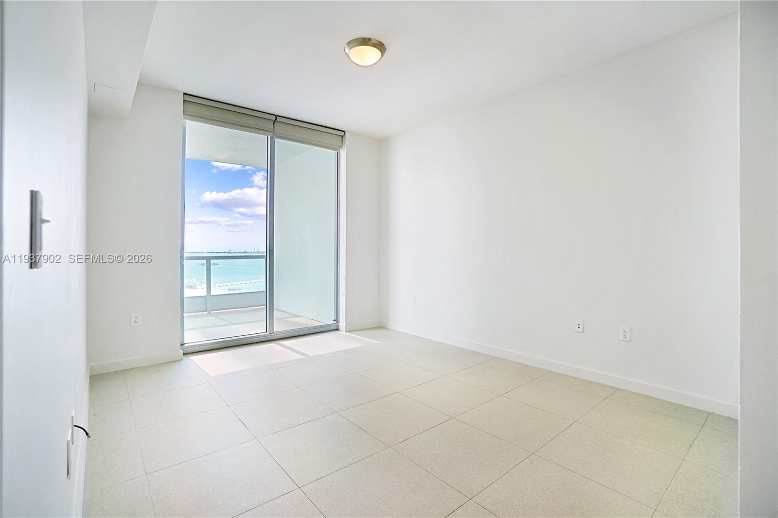 900 BISCAYNE BAY CONDO - Residential