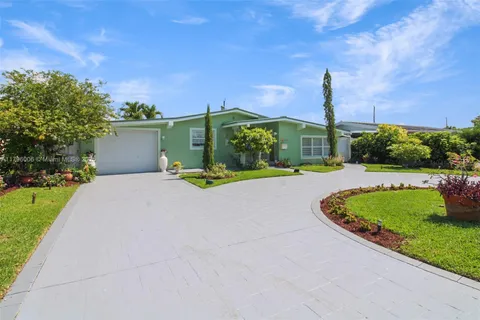 7691 NW 15th Ct, Pembroke Pines, FL 33024 - MLS#: A11796006