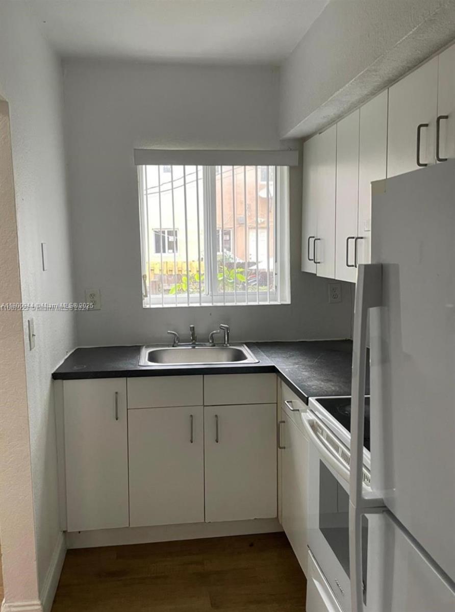 307 Nw 84th St 307, Miami, Broward County, Florida - 2 Bedrooms  
1 Bathrooms - 