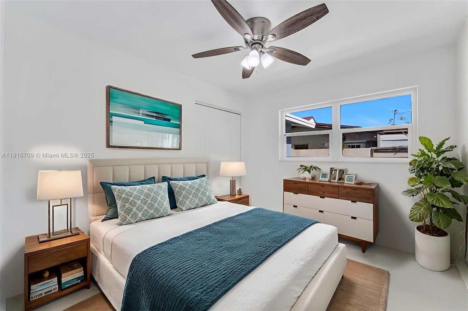 JENADA VILLAS - Residential Lease