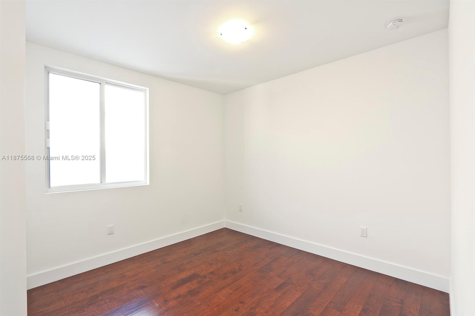 DORAL COMMONS RESIDENTIAL - Residential Lease