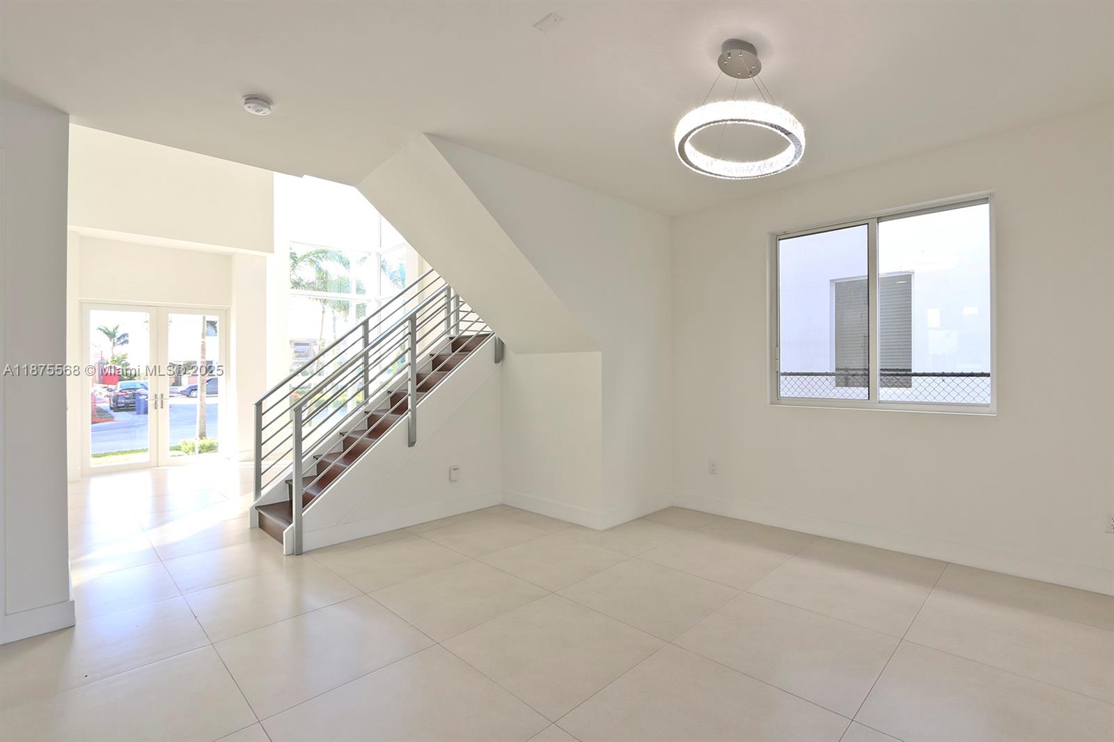 9745 NW 75th Ter 9745
