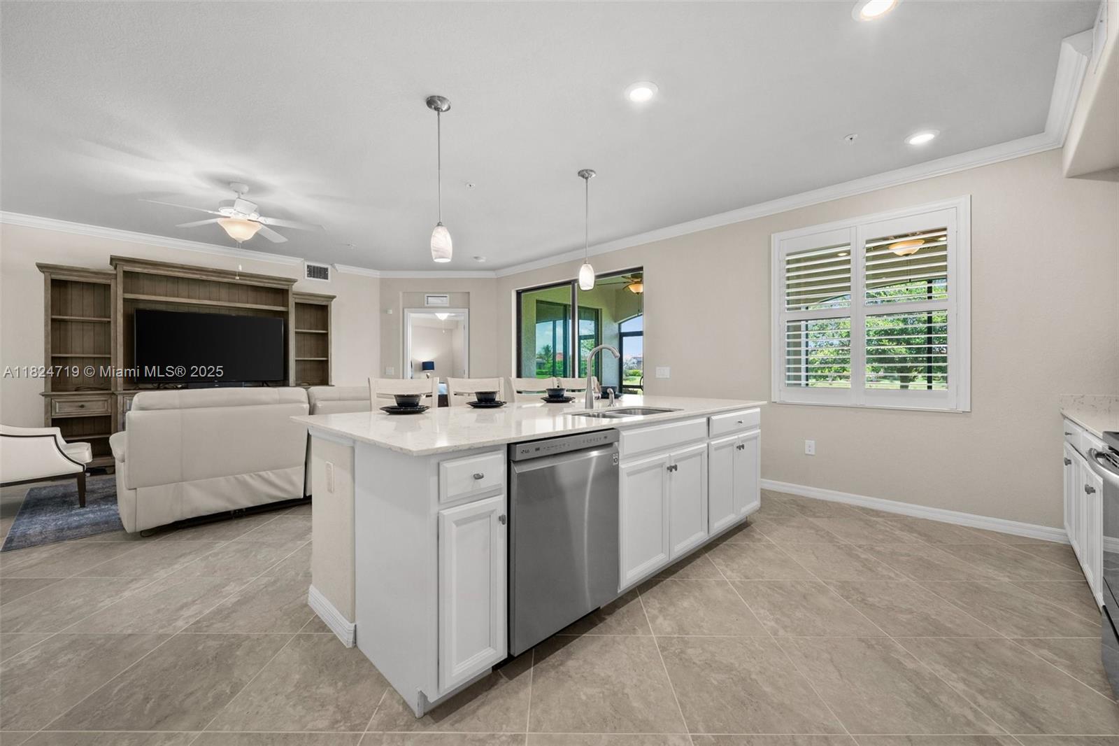 BONITA NATIONAL GOLF AND C - Residential