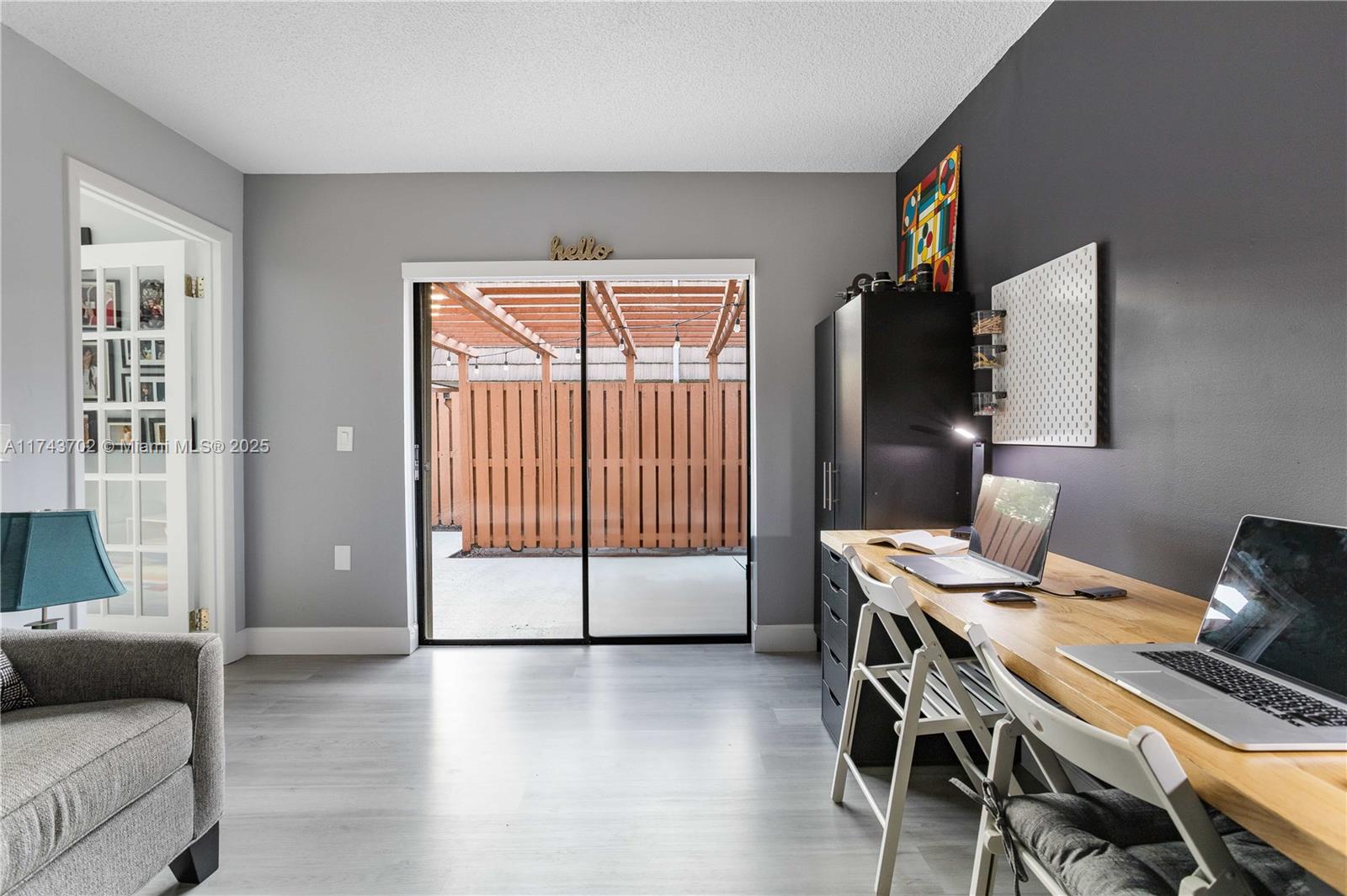 PINE ISLAND RIDGE SECTION - Residential