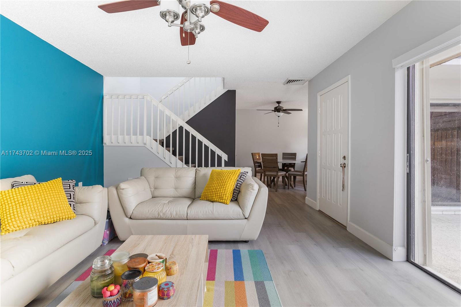 PINE ISLAND RIDGE SECTION - Residential