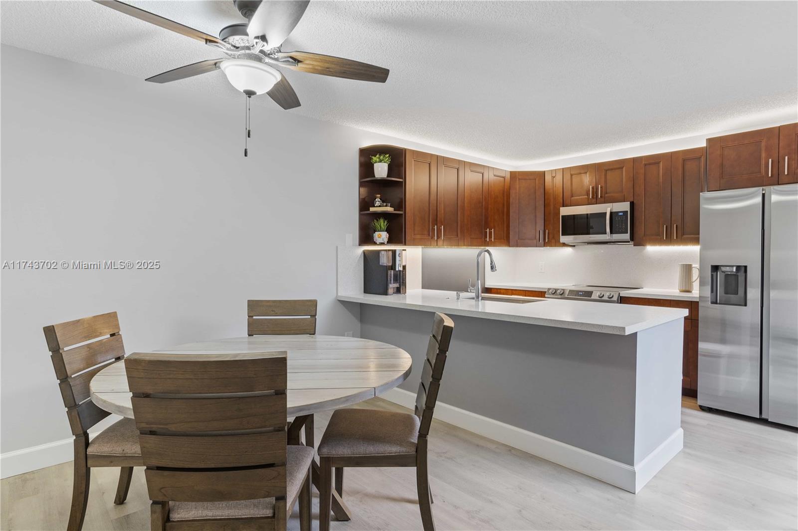 PINE ISLAND RIDGE SECTION - Residential
