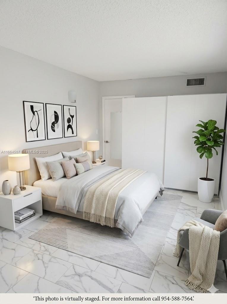 CRICKET CLUB CONDO - Residential